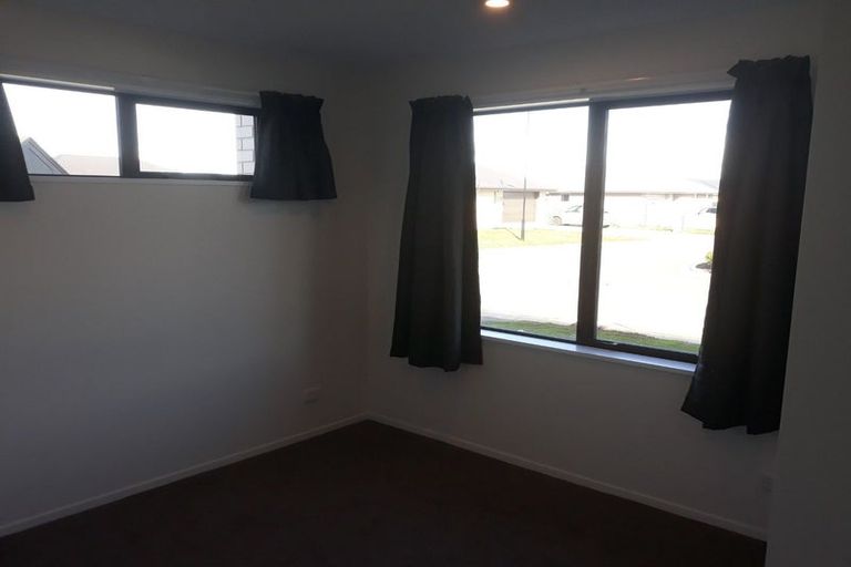 Photo of property in 2 Micah Place, Rolleston, 7615
