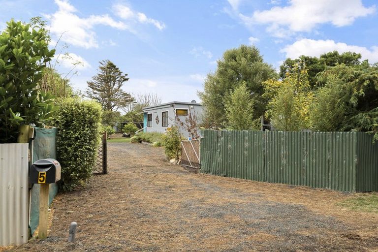 Photo of property in 5 Moana Street, Aramoana, Port Chalmers, 9082