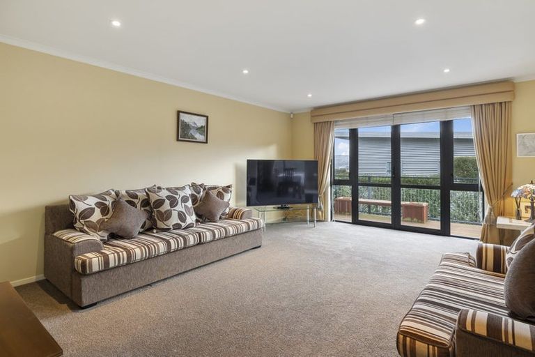 Photo of property in 6 Gowan Close, Shiel Hill, Dunedin, 9013