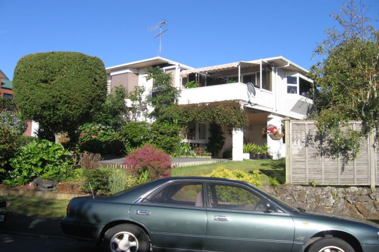 Photo of property in 3 Havenwood Place, Birkenhead, Auckland, 0626