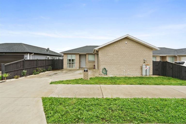 Photo of property in 14 Parton Road, Pukekohe, 2120