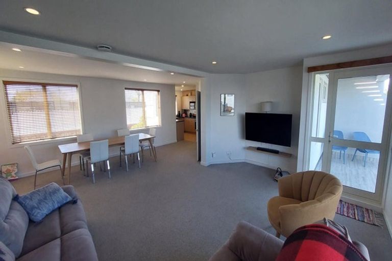 Photo of property in 4/17 Eversleigh Street, St Albans, Christchurch, 8014