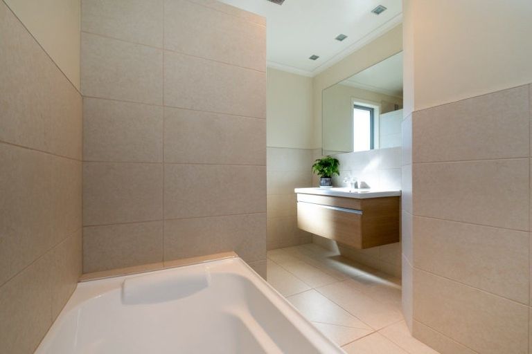 Photo of property in 2 Birdwood Street, Taradale, Napier, 4112