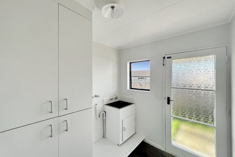 Photo of property in 420 Tremaine Avenue, Takaro, Palmerston North, 4412