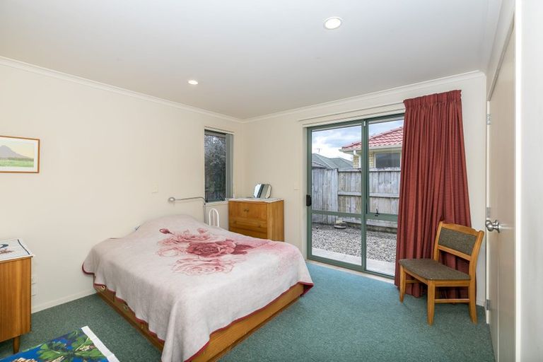 Photo of property in 7 Nobleman Place, Hamilton East, Hamilton, 3216