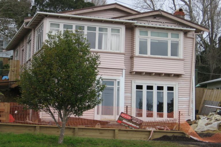 Photo of property in 25 Porter Crescent, Helensville, 0800