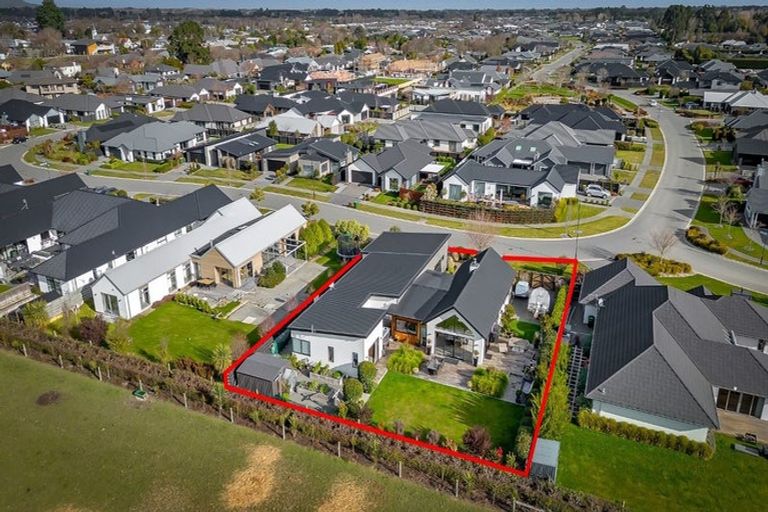 Photo of property in 31 Hinterland Drive, Prebbleton, 7604