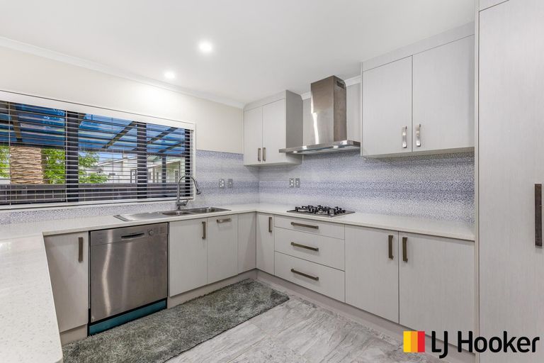 Photo of property in 61 Jellicoe Road, Manurewa, Auckland, 2102