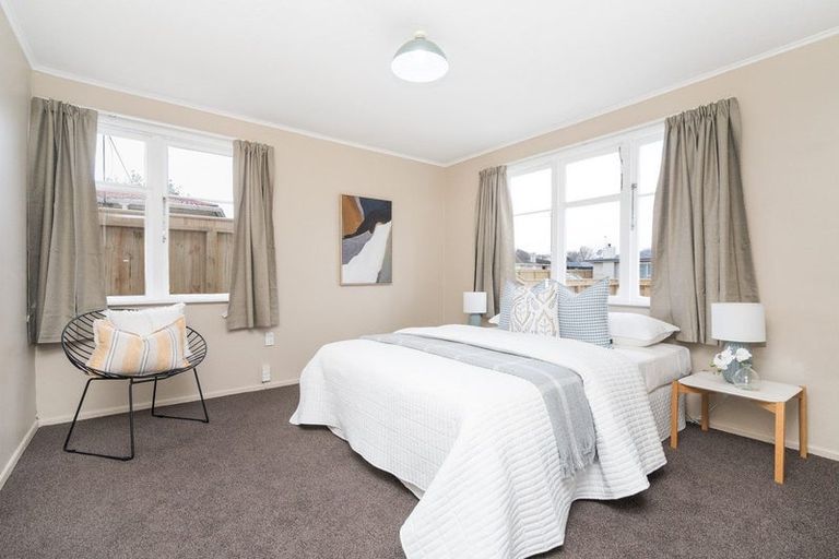 Photo of property in 16 Lancaster Street, Highbury, Palmerston North, 4412