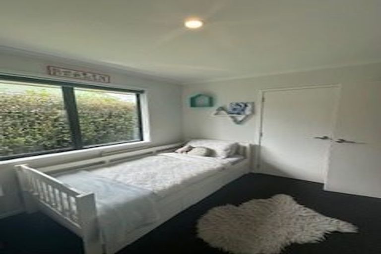 Photo of property in 3 Riverboat Lane, Helensville, 0800