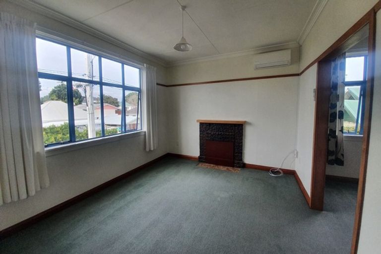 Photo of property in 10 Weymouth Street, New Plymouth, 4310