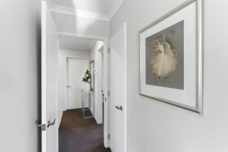 Photo of property in 1c Country Palms Drive, Halswell, Christchurch, 8025
