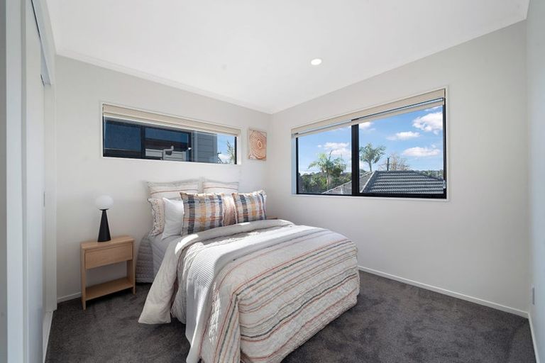 Photo of property in 22b Toru Street, Te Atatu Peninsula, Auckland, 0610