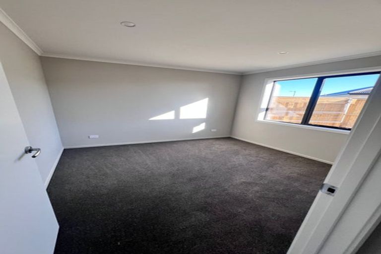 Photo of property in 92 Accadia Drive, Rolleston, 7614
