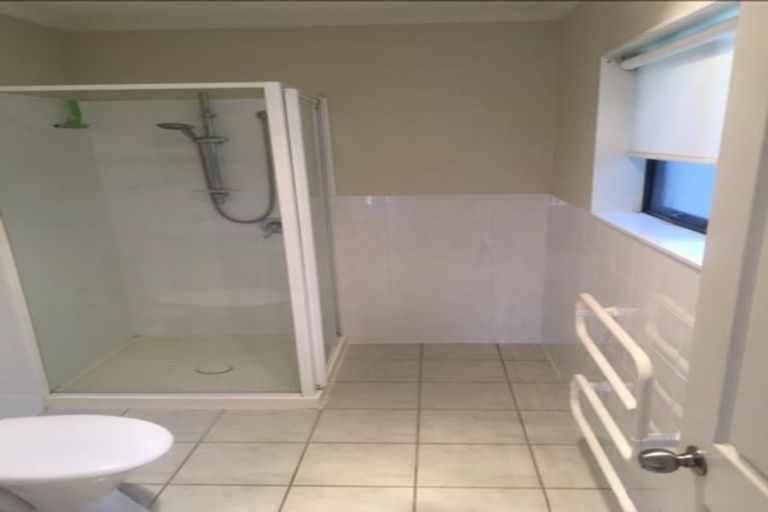 Photo of property in 22 Gendo Avenue, Henderson, Auckland, 0612