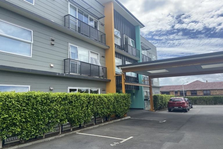 Photo of property in 19 Charles Street, Papatoetoe, Auckland, 2025