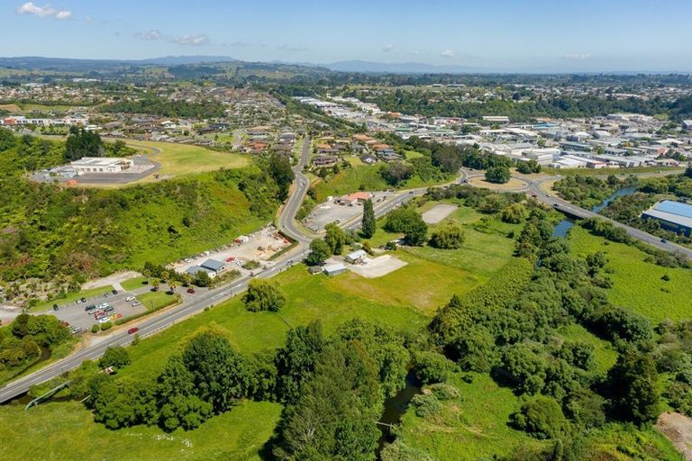 Photo of property in 151r Oropi Road, Greerton, Tauranga, 3173