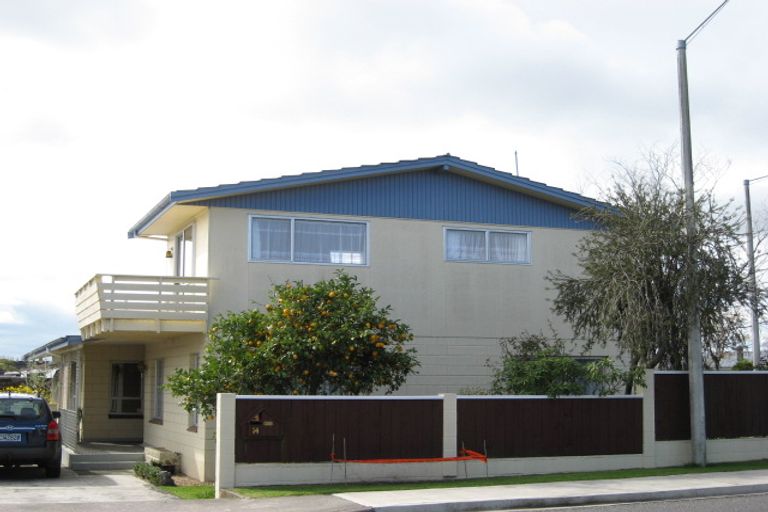 Photo of property in 14 Saint Hill Lane, Havelock North, 4130