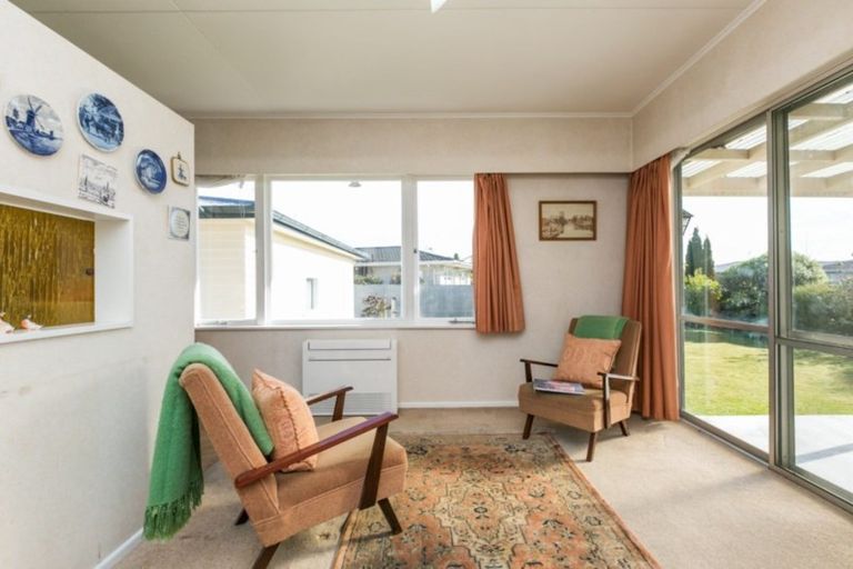 Photo of property in 106 Nottingley Road, Frimley, Hastings, 4120