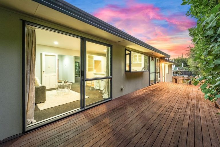 Photo of property in 151f Colwill Road, Massey, Auckland, 0614