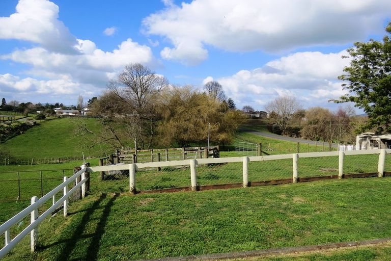 Photo of property in 24 Sheehan Street, Kihikihi, Te Awamutu, 3800