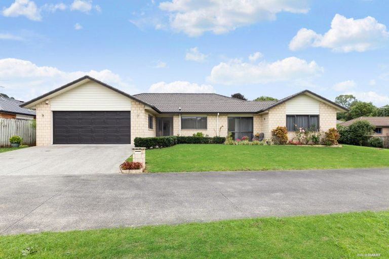 Photo of property in 25 Willowgrange Place, Pukekohe, 2120