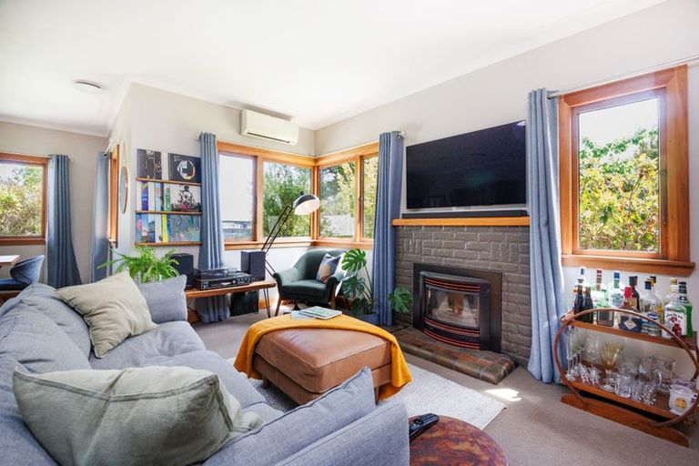 Photo of property in 12 Poole Street, Feilding, 4702