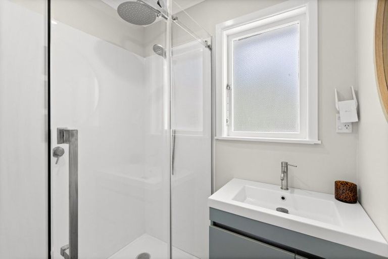 Photo of property in 23a Te Aute Road, Havelock North, 4130
