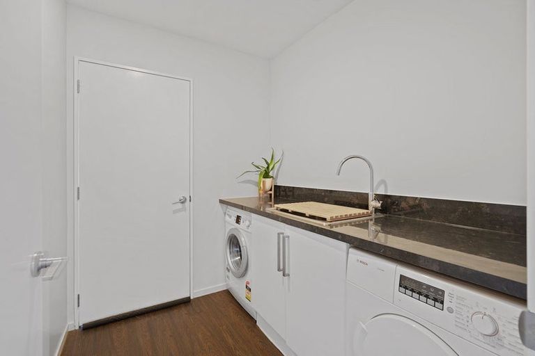 Photo of property in 6 Piper Street, Halswell, Christchurch, 8025
