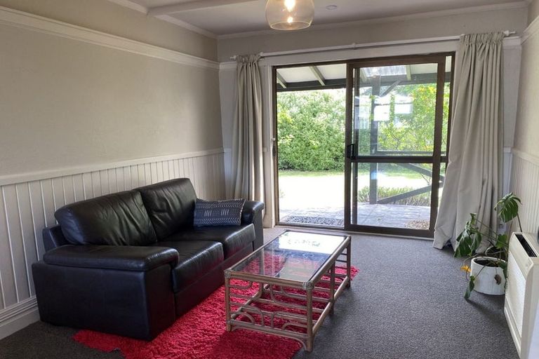 Photo of property in 16 Peer Street, Upper Riccarton, Christchurch, 8041