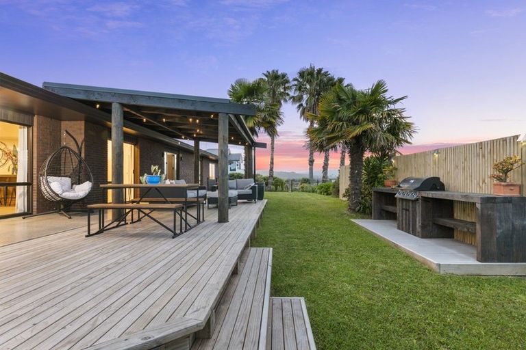 Photo of property in 33 Hallmark Rise, Bethlehem, Tauranga, 3110