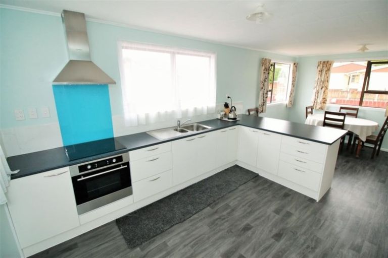 Photo of property in 2 Glenkill Street, Tokoroa, 3420