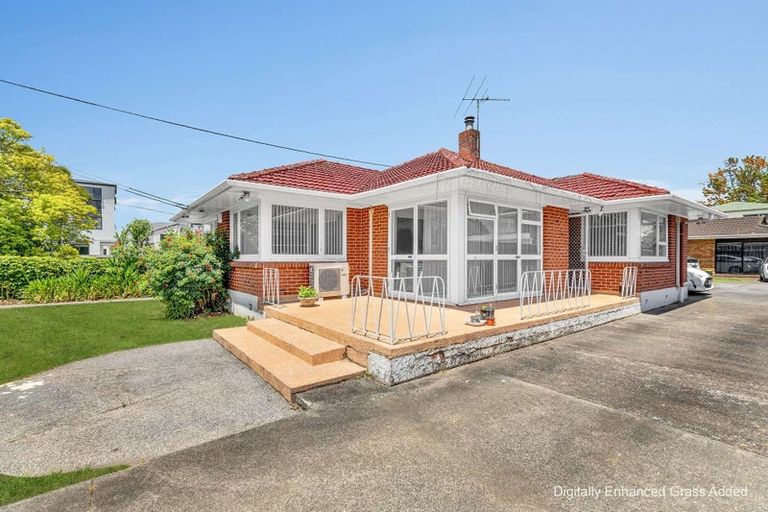 Photo of property in 1/5 Huia Road, Papatoetoe, Auckland, 2025