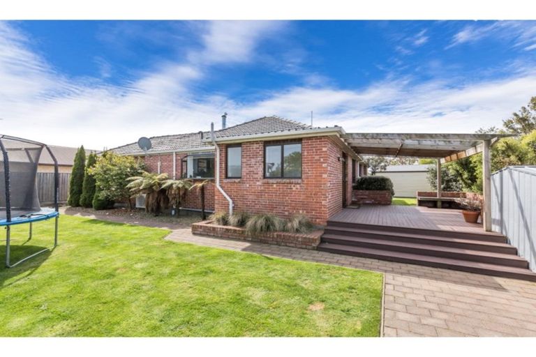Photo of property in 78 Daniels Road, Redwood, Christchurch, 8051