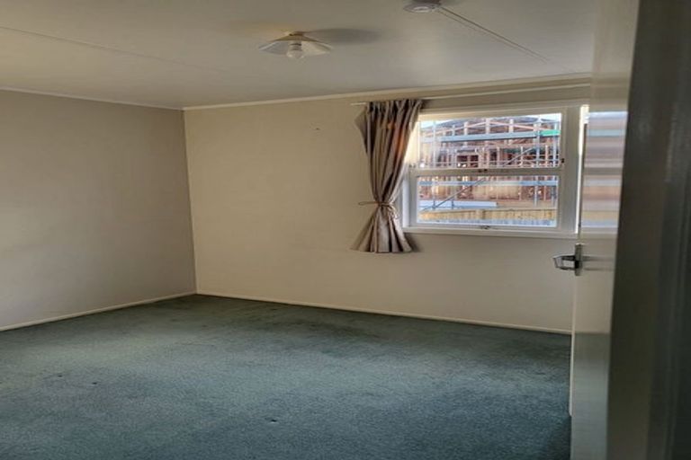 Photo of property in 11 Ellen Avenue, Hillcrest, Auckland, 0627