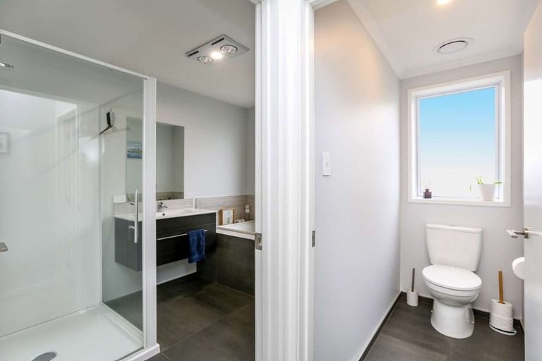 Photo of property in 39 Smith Street, Lepperton, New Plymouth, 4373