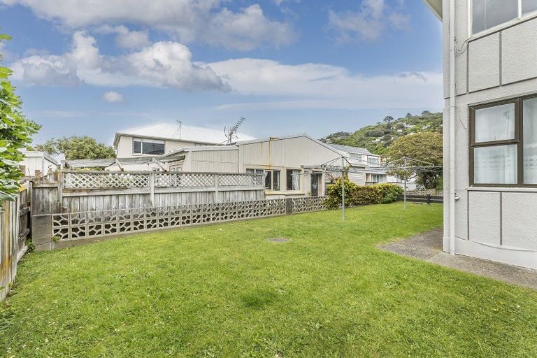 Photo of property in 127u7 Queens Drive, Lyall Bay, Wellington, 6022
