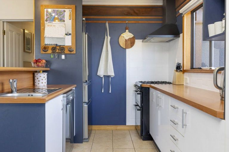 Photo of property in 24 Kiddle Drive, Hilltop, Taupo, 3330