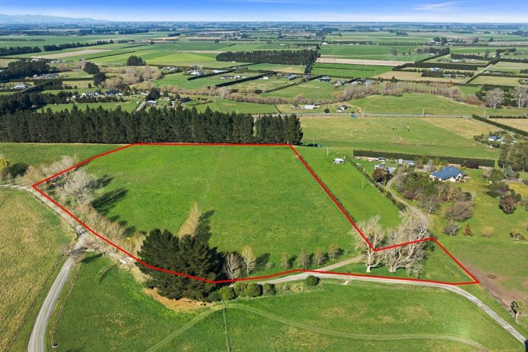 Photo of property in 934 Oxford Road, Fernside, 7471