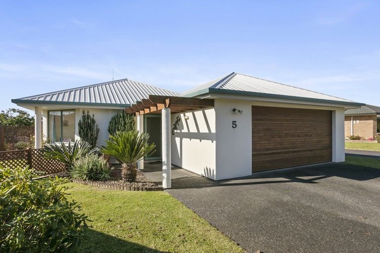 Photo of property in 5 Grosvenor Place, Katikati, 3129