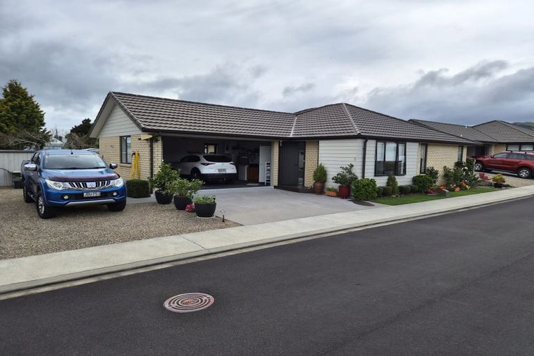 Photo of property in 5 Black Rock Way, Paeroa, 3600