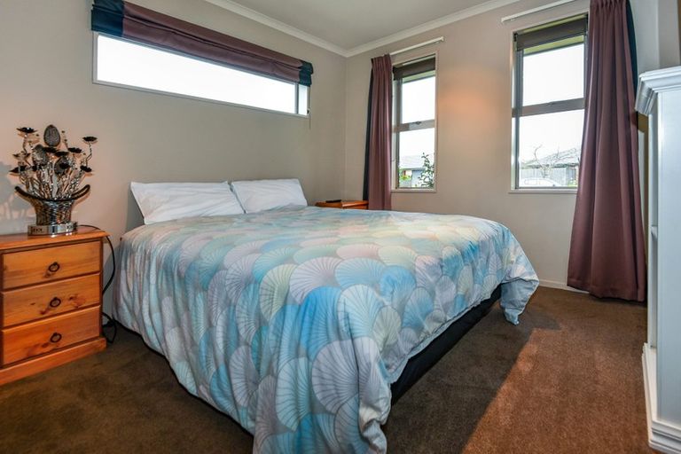 Photo of property in 33 Dryden Avenue, Rolleston, 7614