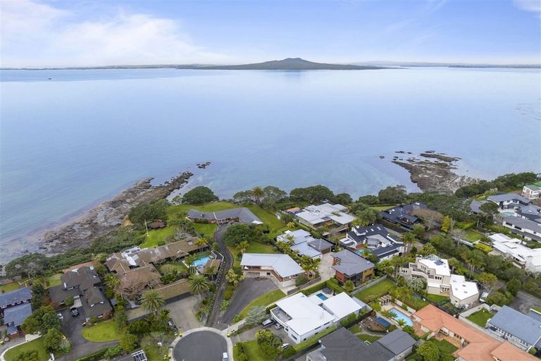 Photo of property in 17 Red Bluff Rise, Campbells Bay, Auckland, 0630