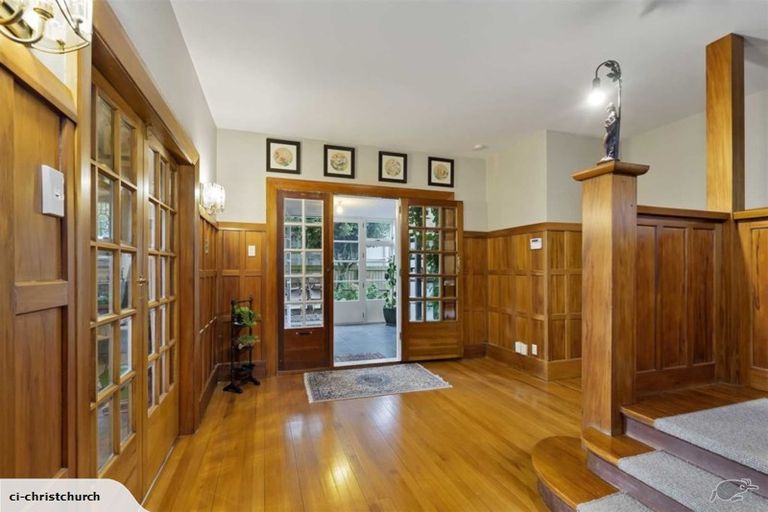 Photo of property in 228 Papanui Road, Merivale, Christchurch, 8014