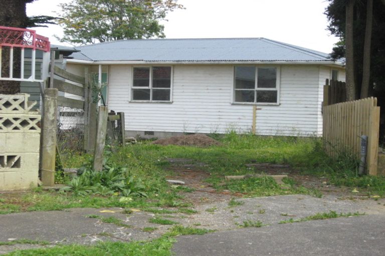 Photo of property in 19 Nicola Place, Mangere, Auckland, 2022