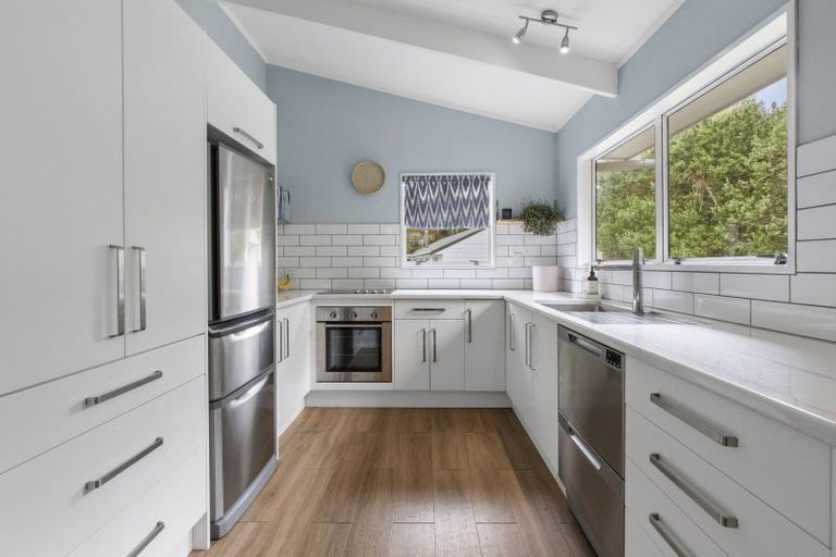 Photo of property in 36 Graham Place, Bellevue, Tauranga, 3110