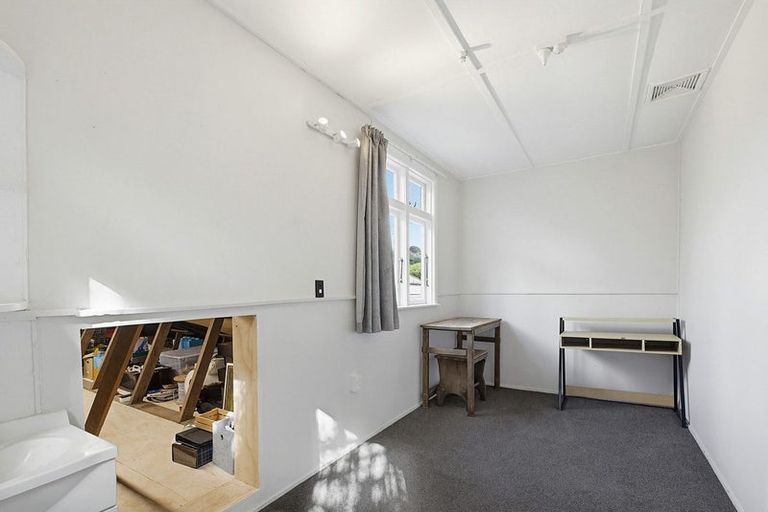 Photo of property in 49 Adams Terrace, Aro Valley, Wellington, 6021