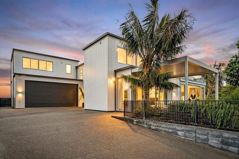 Photo of property in 114 Mangatawhiri Road, Omaha, Warkworth, 0986
