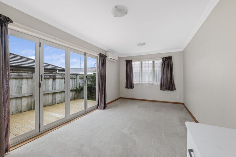 Photo of property in 91 Tukapa Street, Westown, New Plymouth, 4310