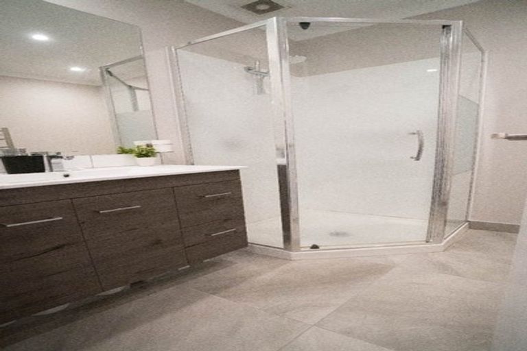 Photo of property in 68 Mapou Road, Hobsonville, Auckland, 0616